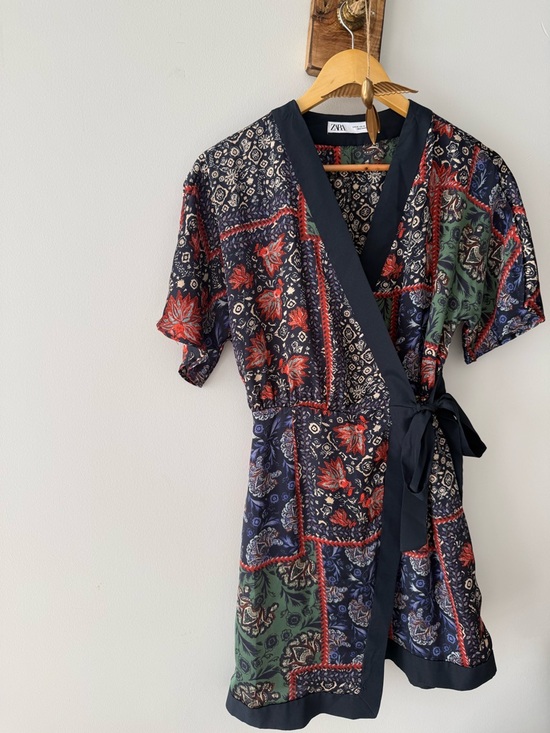 Zara Dresses & Skirts - Zara Navy Mix-Print Wrap Dress